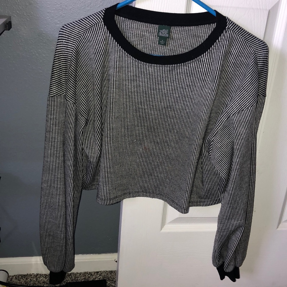 Long sleeve stripped shirt